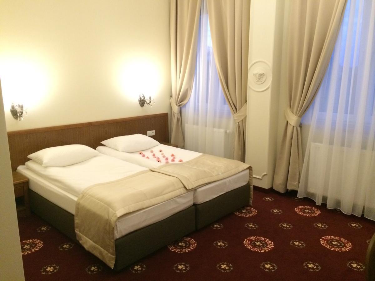 Hotel President Kock Ngoại thất bức ảnh